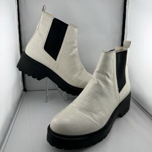 Steve Madden White Tyclone Chelsea Croc Platform Ankle Boot- Womens 11M Chunk